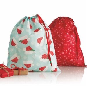 Thirty-One Timeless Memory Pouches Medium Fun Flurries Santa Hat Pack of two